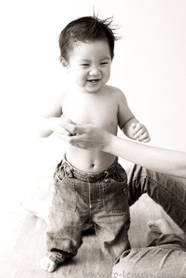 Sean一家來拍照,這張是Sean可愛的獨照!