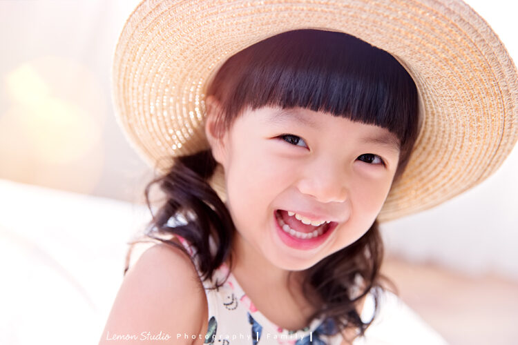 Micaiah & Eden來拍兒童攝影,這張是戴帽子的Micaiah,超可愛的!
