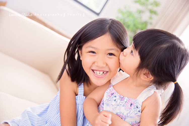 夏安＆柔安一家來拍兒童攝影，這張是柔安親姊姊！