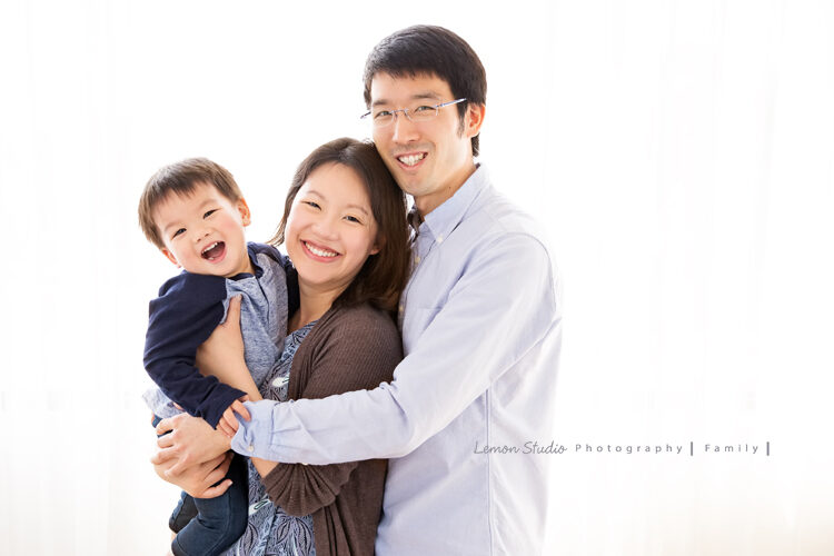 Linden一家來拍家庭寫真，這張是一家人美好的全家福！