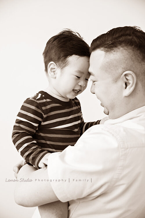 嘉盈媽麻的親子拍照,這張是爸拔與我的合照!