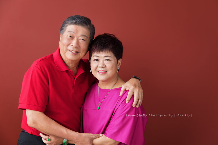 亞洲台商總會長一家來拍三代同堂的專業家庭攝影，會長和太太感情很好