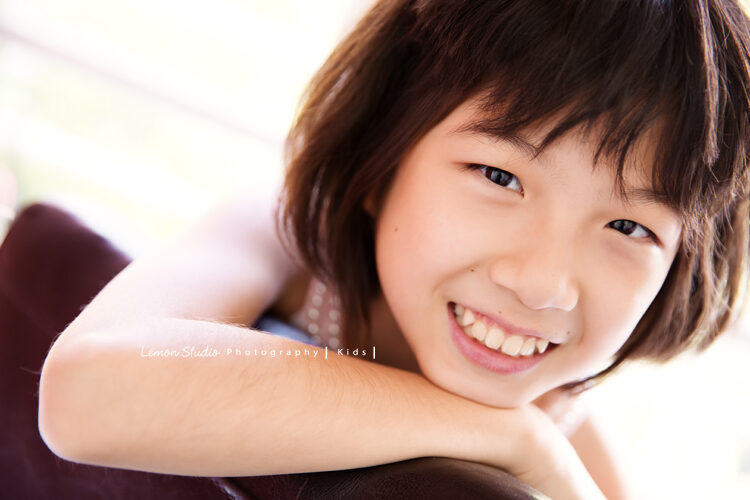 盈盈媽麻一家第三次來拍兒童攝影,這張是妹妹的特寫,妹妹好漂亮啊!