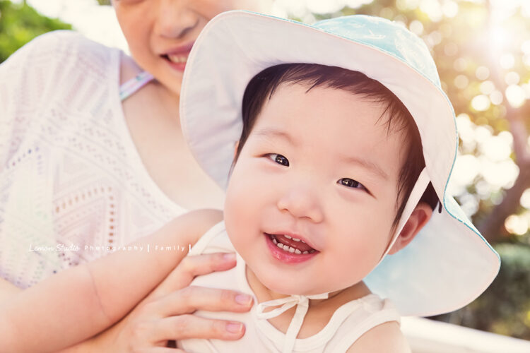 David爸拔一家來拍戶外家庭寫真，這張是哥哥的特寫！