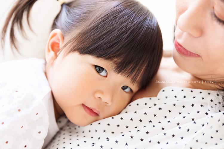 品希第二次來拍寶寶攝影，這張是安靜沈穩的品希！